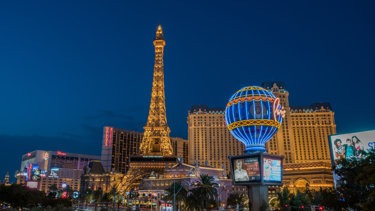 Blog Header AI World